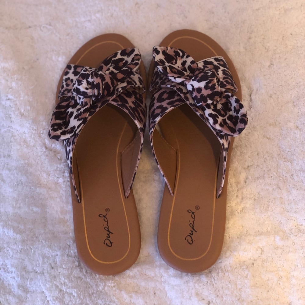 Qupid Leopard Suede Knotted Sandals - Picture 3 of 7
